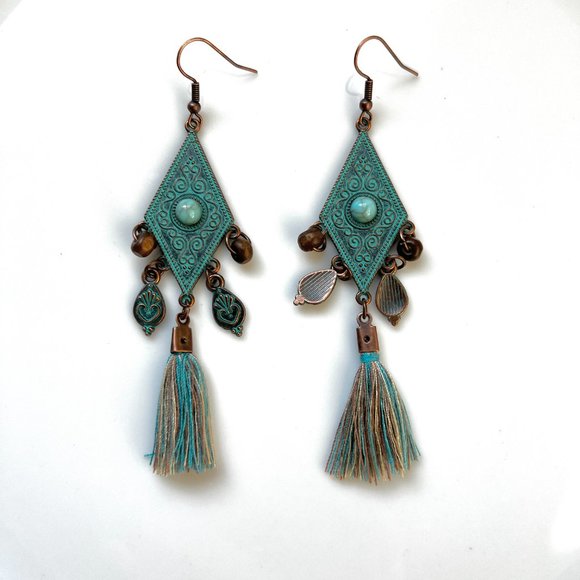 NEW Boho Rhombus Tassel Silk Earrings - Picture 4 of 5